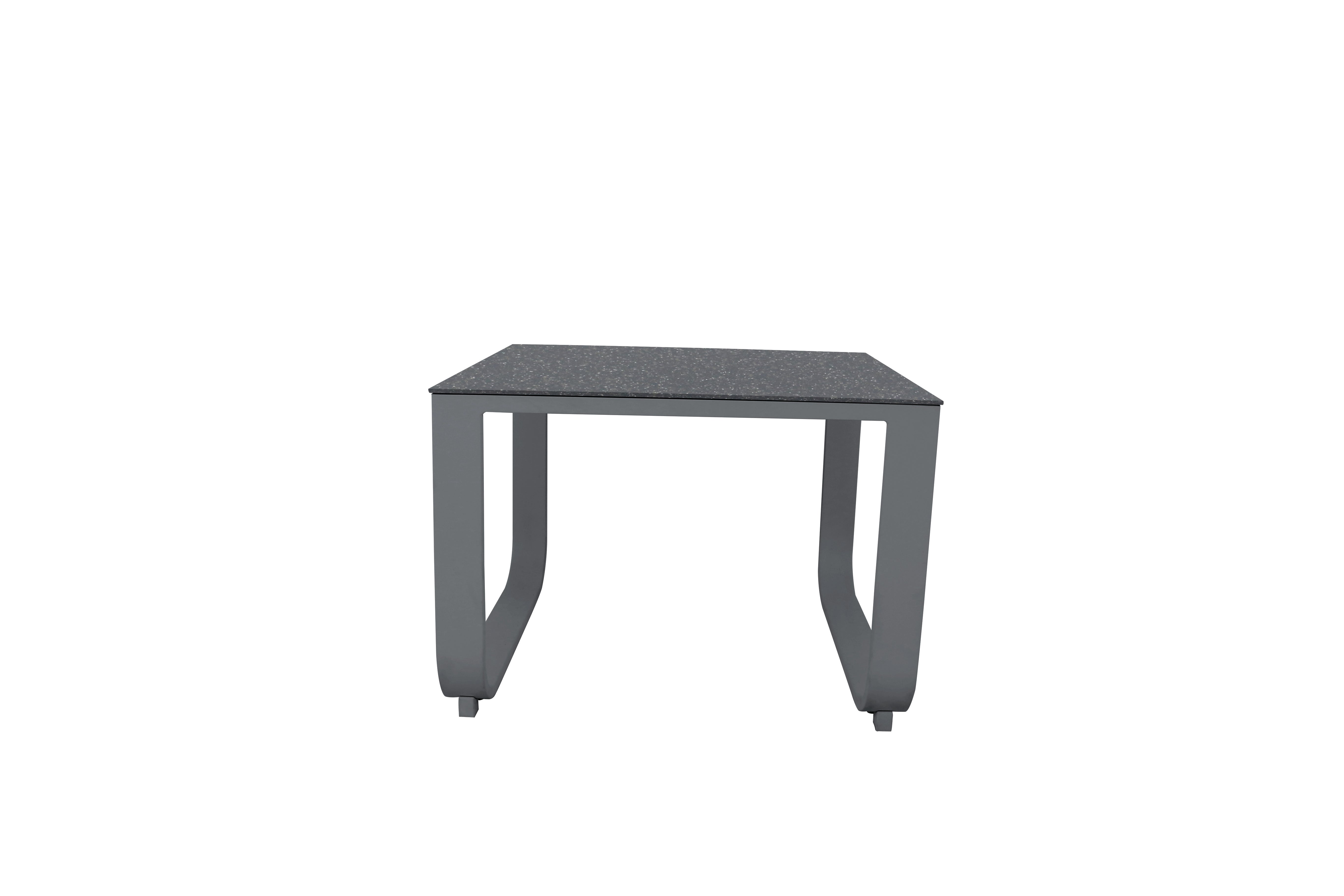 WIDERO Coffee Table
