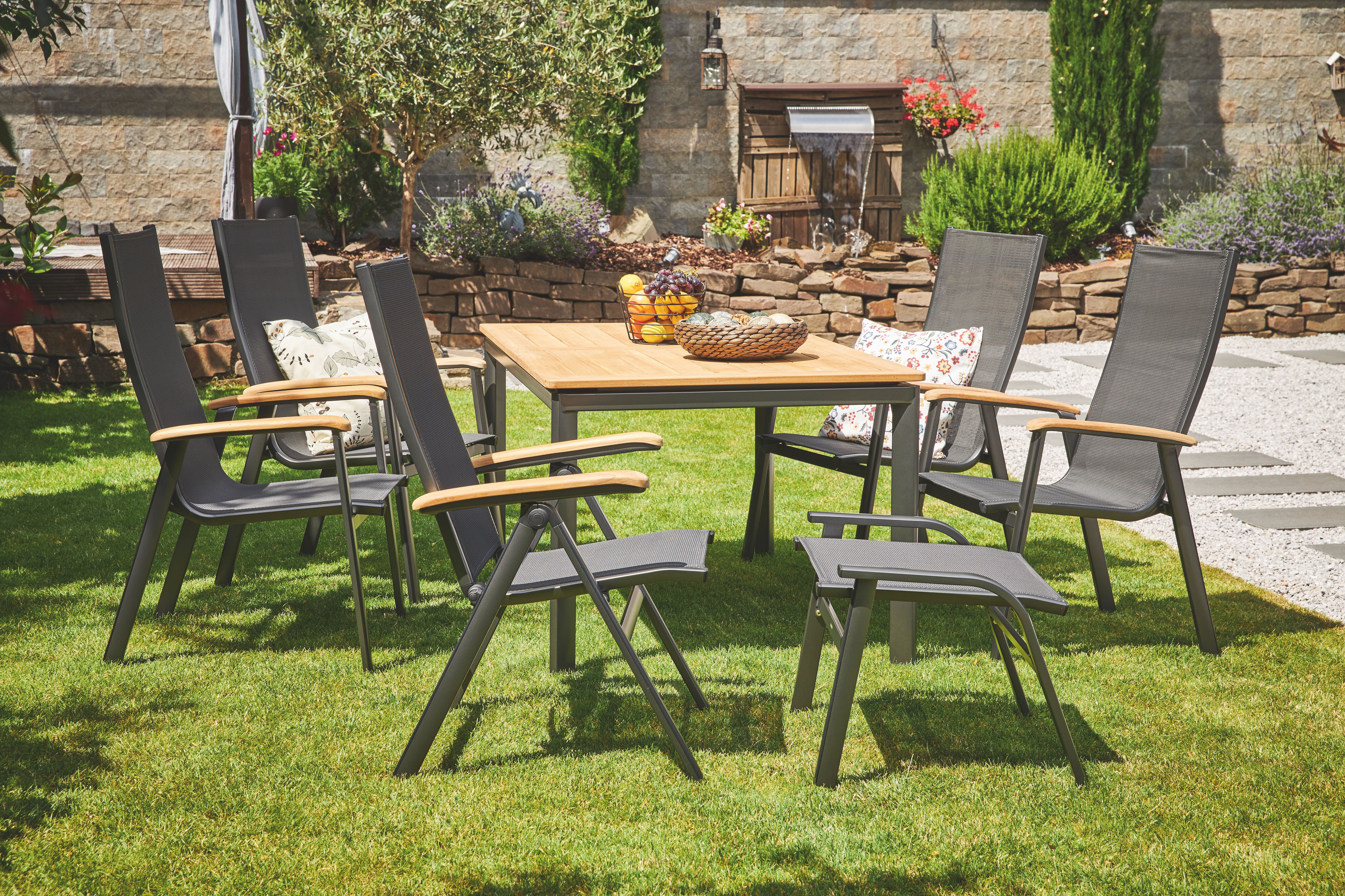 RENO Stacking Chair